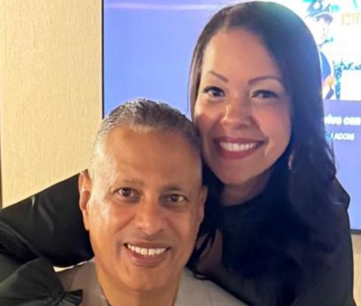 Las cualidades que más valoramos en nuestra pareja son la honestidad, el respeto y el apoyo incondicional.
Mantener la chispa en una relación larga puede representar un reto. En estos 26 años de matrimonio, hemos sido muy intencionales en hacer tiempo solo para nosotros una vez por semana (salir al cine, a cenar, o a caminar); y planeamos escapaditas cortas cada vez que podemos.

Tenemos un hijo, Victor Antonio Tejeda.