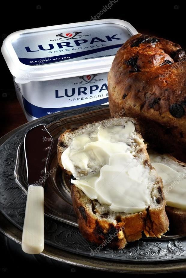 Mantequilla Lurpak.