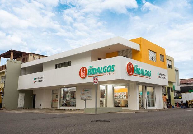 Farmacias Los Hidalgos llega a Ciudad de La Vega