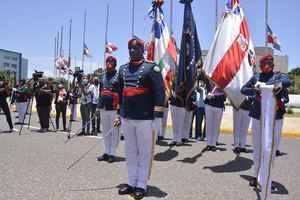 Senadores dan el último adiós a Johnny Ventura