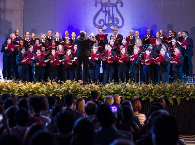 El Coro Nacional es el organismo oficial de la República Dominicana encargado de promover y difundir el canto coral en todas sus formas.