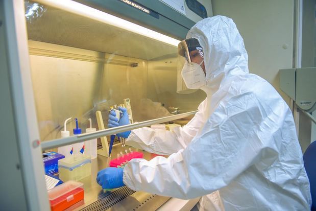 Laboratorio de biología molecular y el observatorio nacional de pandemias y patógenos emergentes.