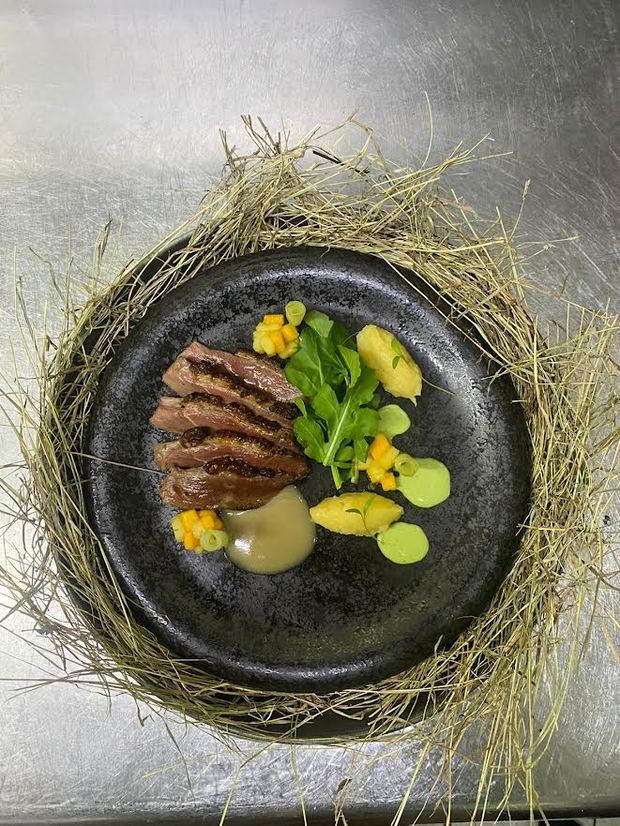 Bélgica se mezcla con Quisqueya en un vaivén de sabores y colores en cada plato.