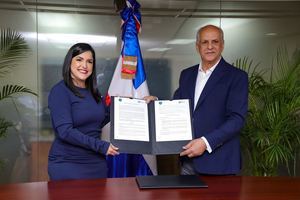 ProDominicana y el IAD firman acuerdo beneficiará asentamientos campesinos
