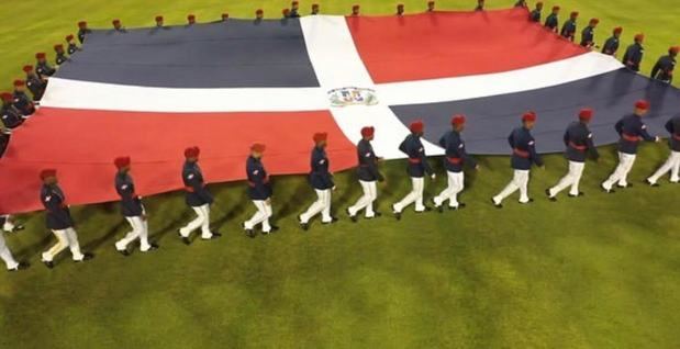 Liga Dominicana de Béisbol (LIDOM) dedicó a las Fuerzas Armadas y la Policía Nacional, el partido de este martes, 22 de octubre.