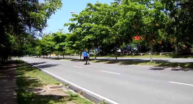 Avenida del Parque Mirador Sur, Santo Domingo.