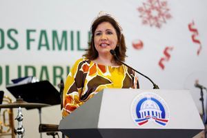 Vicepresidenta exhorta a fortalecer familia y reducir la violencia contra la mujer
