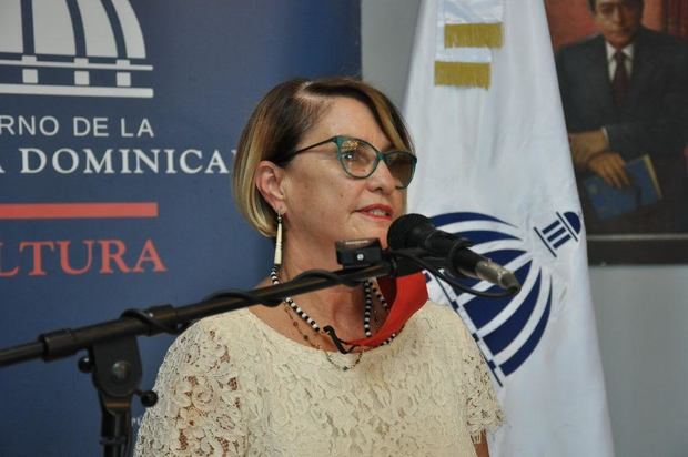 La directora de la Escuela Nacional de Danza, Marinella Sallent.