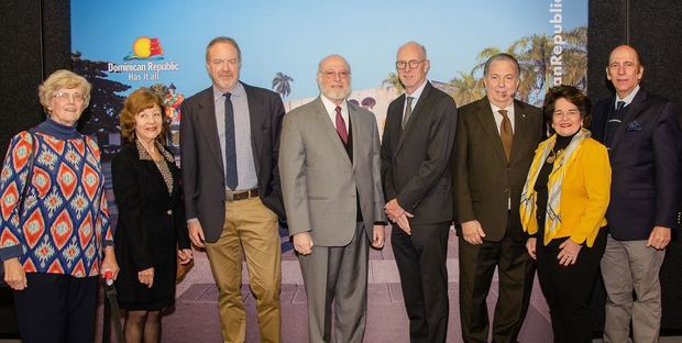 Ministerio de Cultura y embajada dominicana realizan primera Exposición del Libro Dominicano en Canadá.