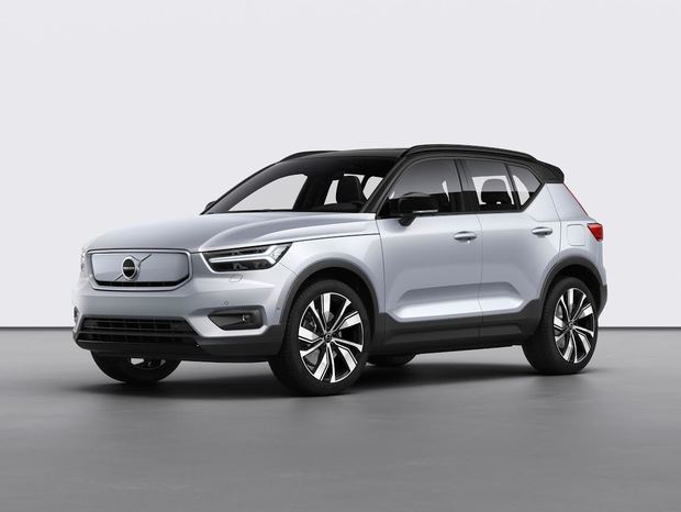 Volvo Cars presenta el XC40 Recharge, el primer auto totalmente eléctrico de la compañía.