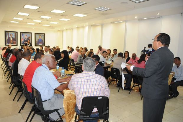 Inician taller de capacitación para un levantamiento de la data de información a nivel nacional.