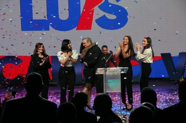 Celebración del triunfo el día de las pasadas elecciones.