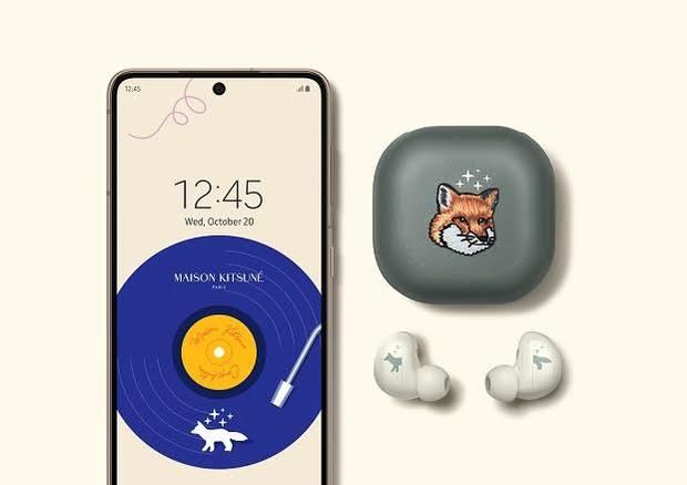 Galaxy Watch4 Buds2-Maison Kitsune.