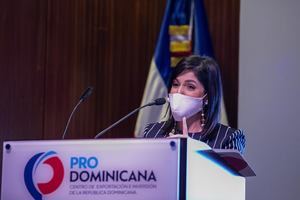 Prodominicana, Unión Europea y Digecom benefician a Mipymes con el programa Crece