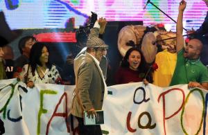 Las FARC se estrenan como partido con un concierto en el centro de Bogotá