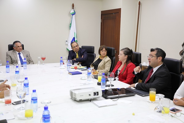 Expertos de Costa Rica en la charla
