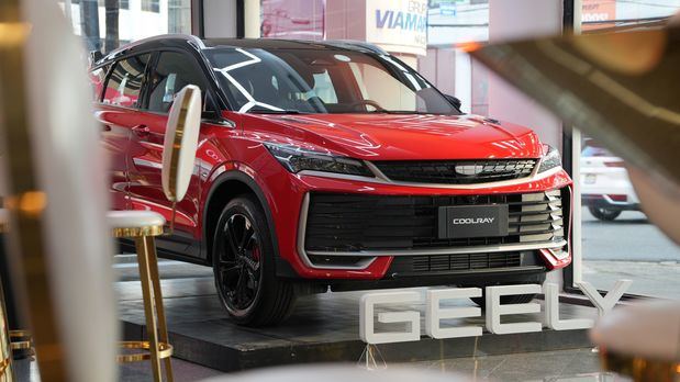 Riddara Híbrida: Diseñada para trabajo y aventura. Con una tecnología que convierte el motor de gasolina en generador de energía.