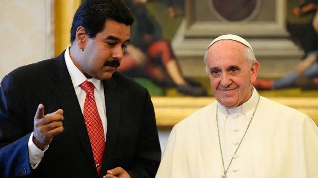 Nicolàs Maduro y el papa Francisco. 