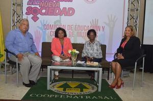 Coopfenatrasal desarrolla panel “Paridad de Género para la Construcción de Una Nueva Sociedad”