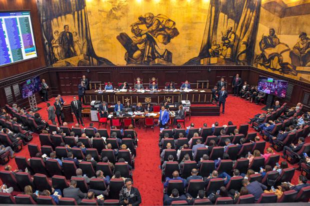 Asamblea Nacional Revisora aprueba en segunda lectura modificaciones a Carta Magna