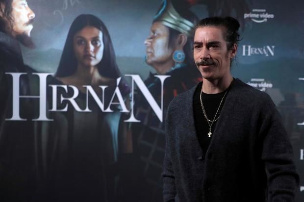 El actor Óscar Jaenada durante la presentación de la nueva serie de Amazon ''Hernán'', en Madrid.