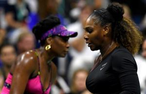 Serena Williams supera a su hermana Venus en dos sets y pasa a octavos de final del Abierto de EE.UU.