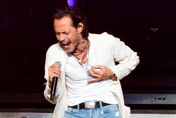 El cantante estadounidense de origen puertorriqueño Marc Anthony realiza este jueves un concierto en Nueva York, EE.UU.