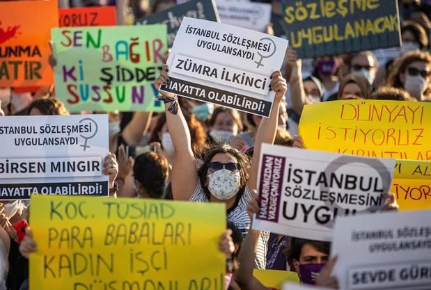 Un tratado contra la violencia machista divide Turquía.