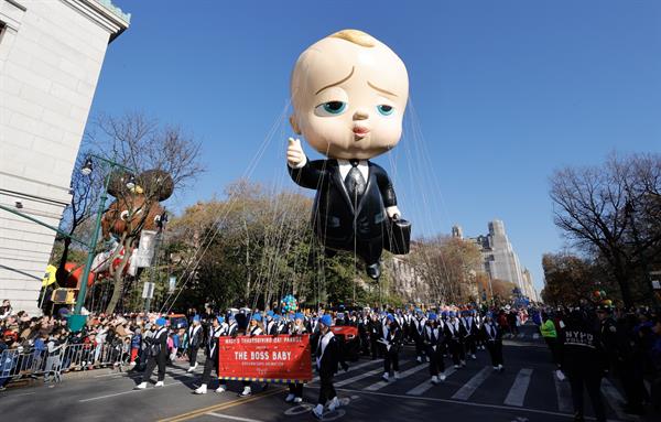 Un gran globo del personaje Jefe en Pañales fue regisrado este jueves, 24 de noviembre, durante la versión 96 del tradicional desfile de las tiendas Macy's por el día de Acción de Gracias, en Nueva York (NY, EE.UU.). 