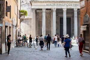 Roma, ciudad abierta...pero sin turistas