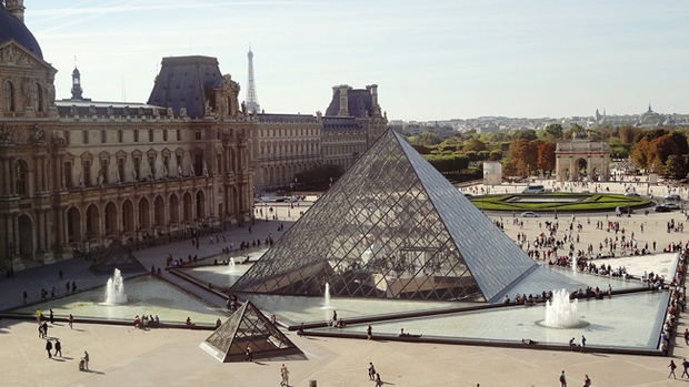 Museo del Louvre.