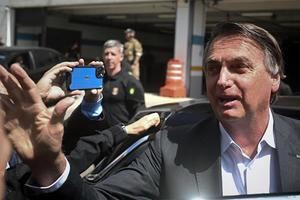 La salida de Bolsonaro, bálsamo para la prensa en Brasil
