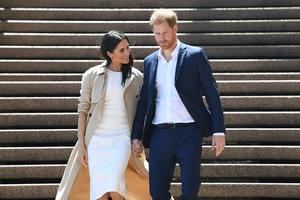 El príncipe Enrique se reúne en Canadá con Meghan para iniciar su nueva vida