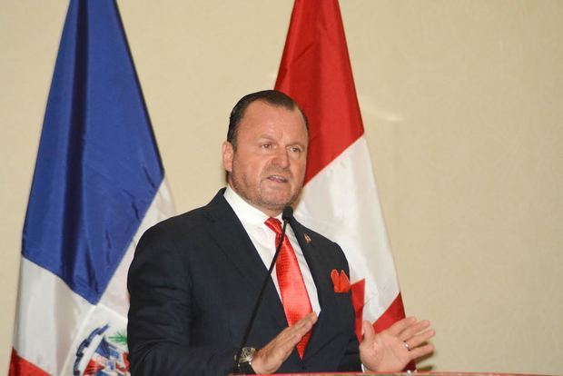 Gustavo de Hostos, presidente de la Cámara de Comercio Dominico Canadiense.