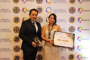 ISM recibe Premio del Latin American Quality Institute Awards 2019