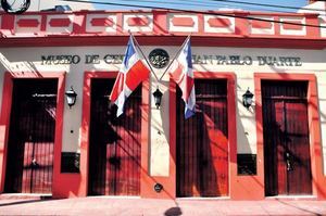 Fachada de la Casa y Museo sede del Instituto Duartiano.