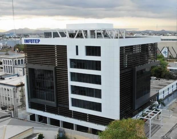 En el Edificio Corporativo Institucional INFOTEP, funciona el Centro Nacional de Innovación y Desarrollo Docente.