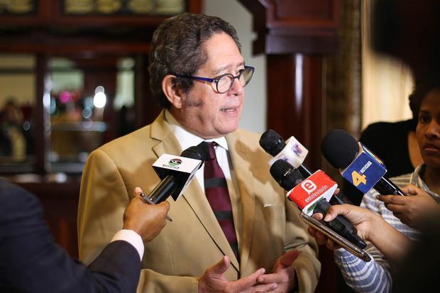 El Presidente de la Mesa Redonda de los Países de la Mancomunidad en la República Dominicana, Fernando González Nicolás.
