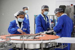 China apuesta por "fortalecer la cooperación" sobre la vacuna anti-covid con Chile