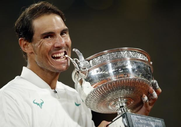 Nadal, rey de la tierra, soberano de los cielos.