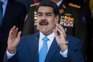 Maduro dice que Venezuela resistirá la caída de los precios petroleros