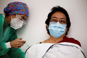 Latinoamérica lucha contra la desigualdad en las vacunas ante una nueva ola del virus