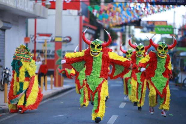 Carnaval de Hermanas Mirabal, Salcedo.