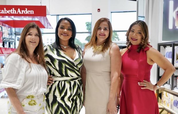 Martha González, Wendy Lizardo, Yaniré Romero y Zuleyka Williams.