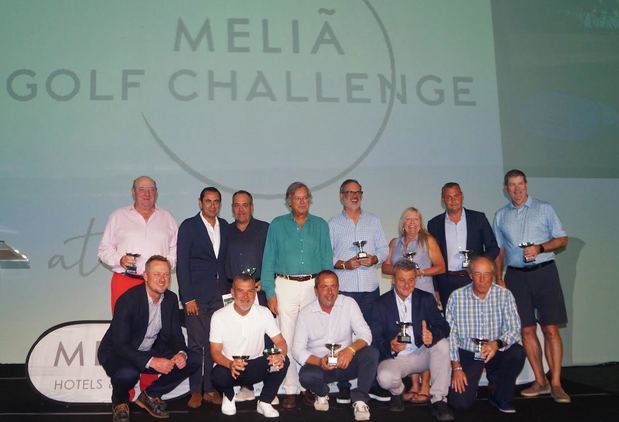 Ganadores junto a Embajador de Espana y Ejecutivos de Melia.