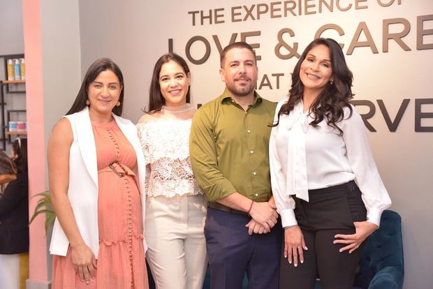 Jeyce Reynoso, Paola Santana, Miguel Marti y Rubi Peña.