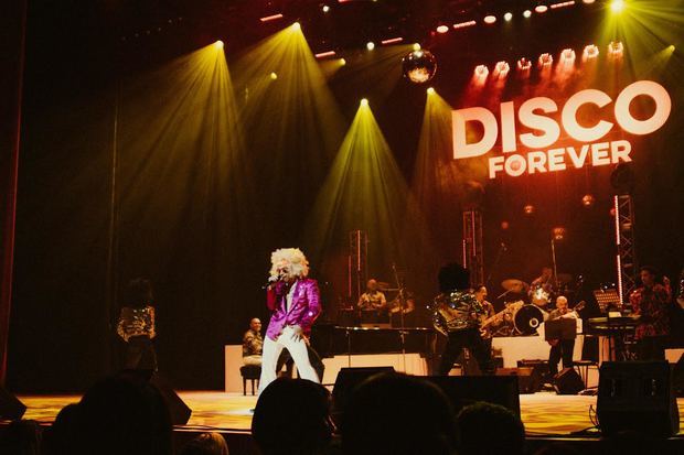 Disco Forever regresa a escena este viernes 11 de noviembre.