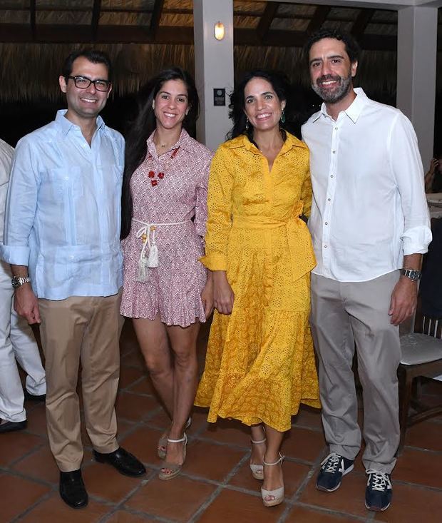  Javier Rodríguez, Chiara Leromazzo de Rodríguez, Carolina Soto y Pablo Garcia.