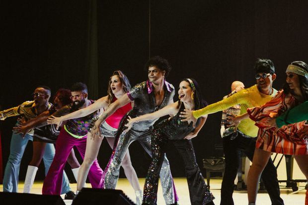 Escena del musical 'Disco Forever'.