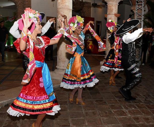 Baile Folcklórico Mexicano.